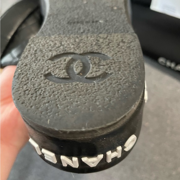 Chanel espadrille sandals size 40 black quilted leather platform slides mules - Picture 6 of 8